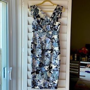 Black Halo Jackie O fitted floral dress